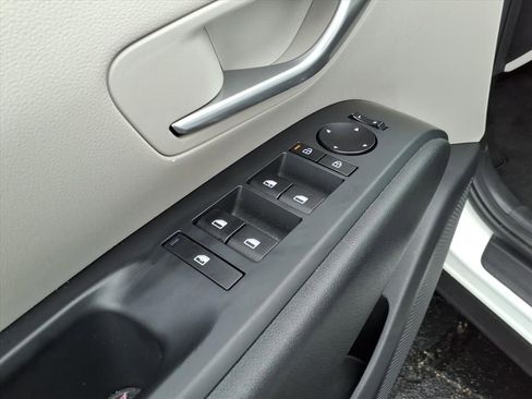 Used 2025 Hyundai Tucson SE image 8