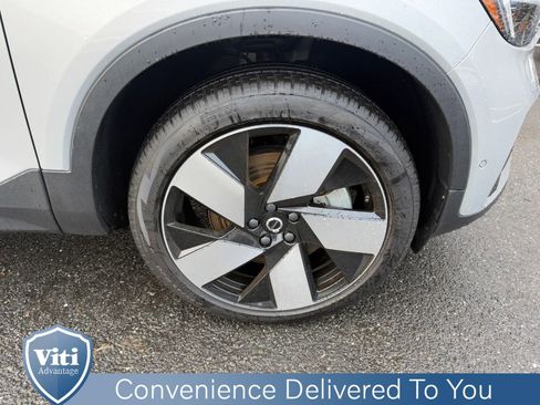 Certified 2023 Volvo C40 P8 Recharge Ultimate image 14