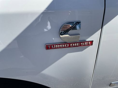 Used 2025 RAM 2500 Laramie image 6