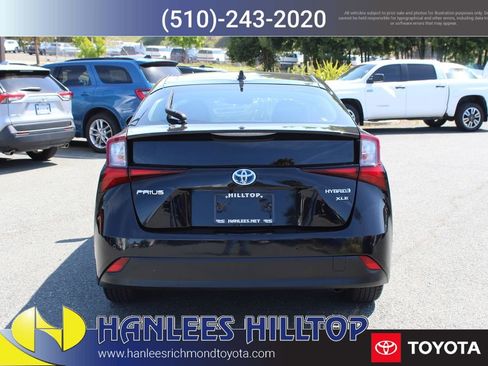 Used 2022 Toyota Prius XLE FWD image 8