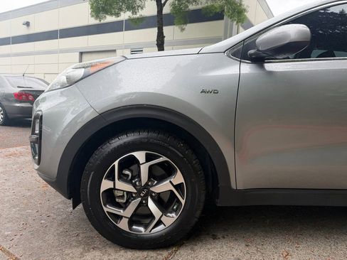 Used 2022 Kia Sportage LX AWD/4WD image 8