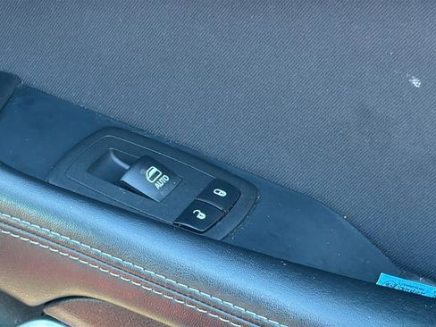 Certified 2019 Dodge Challenger SXT w/ Blacktop Package image 39