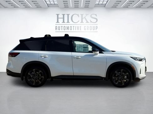 New 2026 INFINITI QX60 Autograph w/ Dark Cargo Package image 4