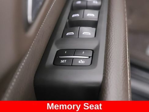 Used 2022 GMC Yukon XL Denali w/ Max Trailering Package AWD/4WD image 20