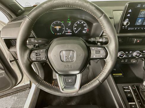 Used 2023 Honda CR-V Sport Touring image 11