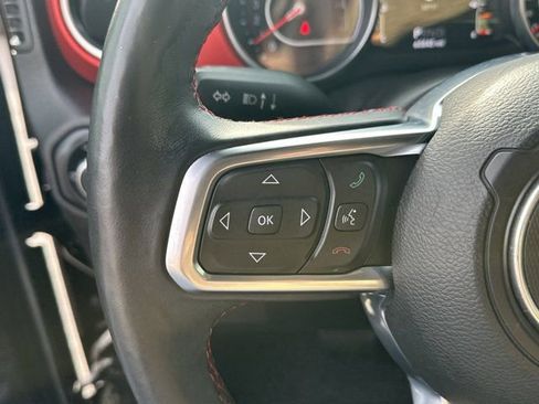 Used 2018 Jeep Wrangler Unlimited Rubicon w/ Dual Top Group image 27