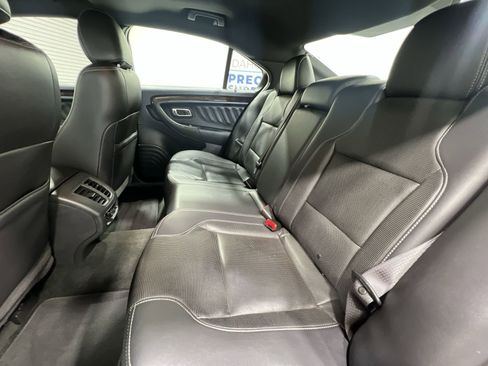 Used 2018 Ford Taurus Limited image 23
