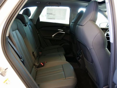 New 2025 Audi Q5 Premium Plus image 15