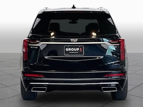 Used 2024 Cadillac XT6 Premium Luxury FWD image 5