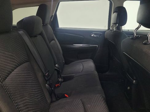 Used 2017 Dodge Journey SXT w/ Safe & Sound Group FWD image 19