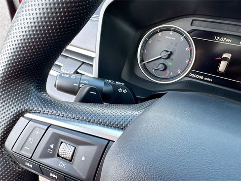 New 2026 Mitsubishi Outlander ES image 5