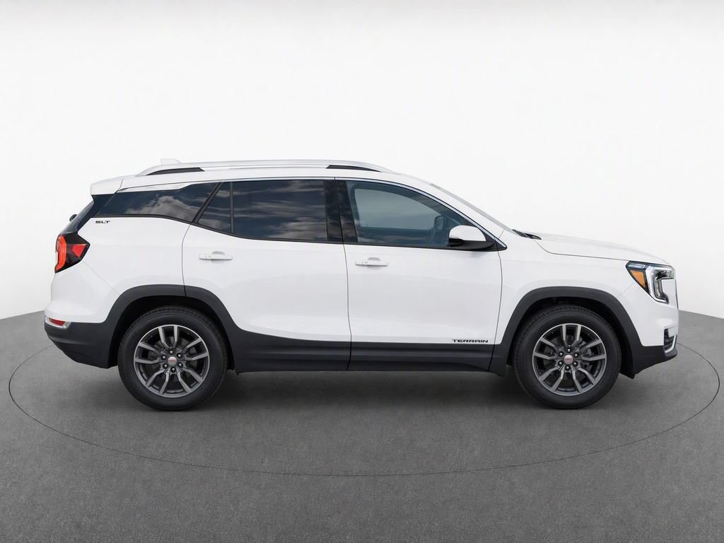 Certified 2024 GMC Terrain SLT AWD/4WD image 8