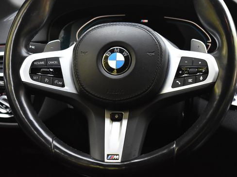 Used 2022 BMW 530i xDrive w/ M Sport Package image 30