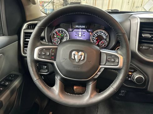 Used 2020 RAM 1500 Big Horn AWD/4WD image 20