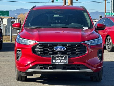 Used 2024 Ford Escape ST-Line Select w/ Tech Pack #1 image 10
