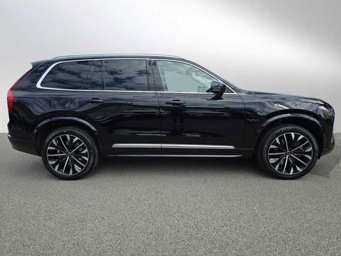 New 2026 Volvo XC90 T8 Plus w/ Protection Package AWD/4WD image 2
