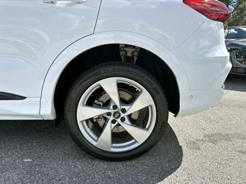 New 2025 Audi Q5 Premium Plus image 11