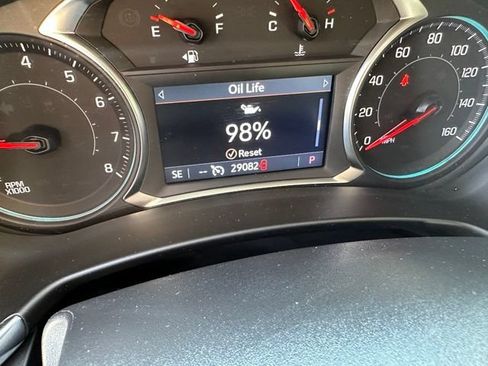 Used 2024 Chevrolet Equinox Premier w/ LPO, Floor Liner Package AWD/4WD image 15