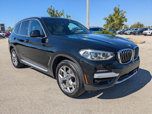 Used 2021 BMW X3 sDrive30i w/ Premium Package image 2