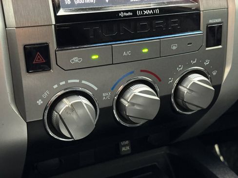 Used 2017 Toyota Tundra SR5 w/ SR5 Upgrade Package image 18