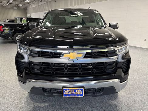 New 2026 Chevrolet Silverado 1500 LT AWD/4WD image 2