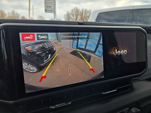 Used 2024 Jeep Wrangler Sahara w/ Technology Group AWD/4WD image 58