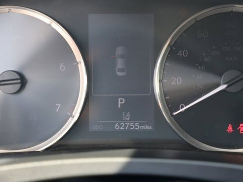 Used 2018 Lexus IS 300 AWD w/ Comfort Package image 18