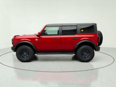 New 2026 Ford Bronco Outer Banks w/ Sasquatch Package