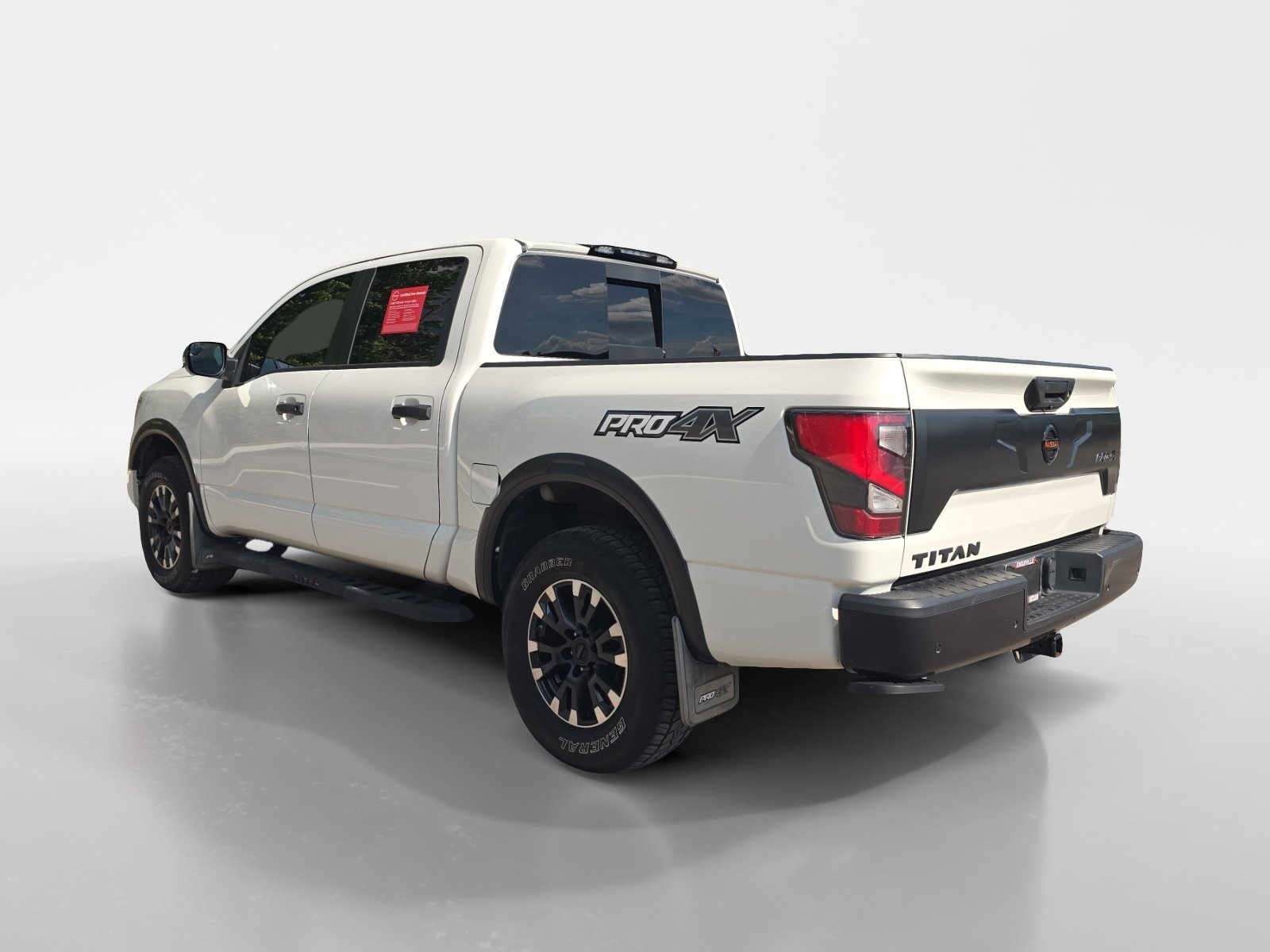 Certified 2021 Nissan Titan PRO-4X w/ Pro-4x Convenience Package AWD/4WD image 3