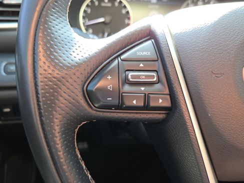 Used 2023 Nissan Maxima Platinum w/ Sport Mat Group FWD image 30