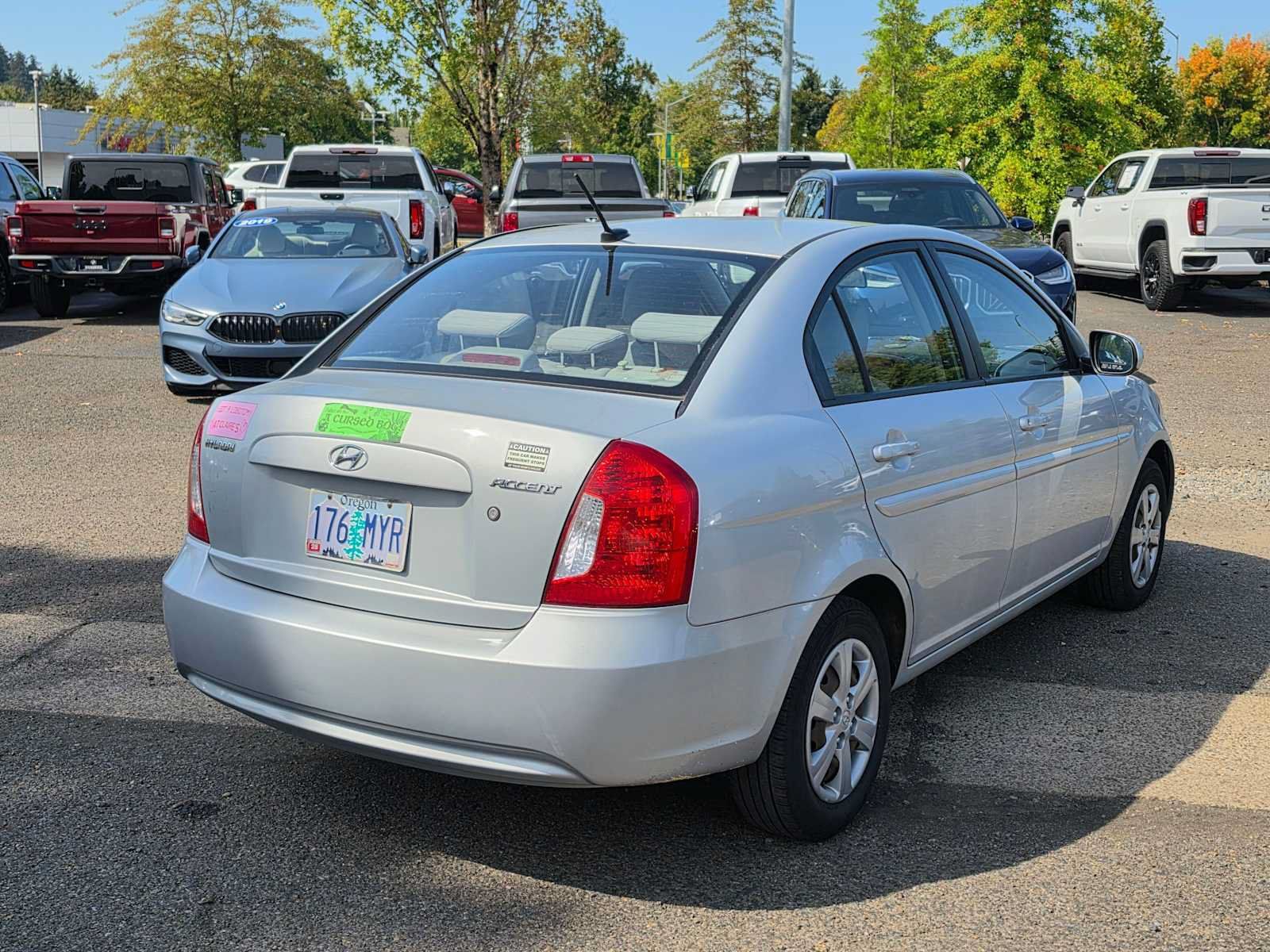 Used 2011 Hyundai Accent GLS FWD image 3