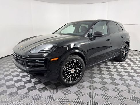 Used 2026 Porsche Cayenne AWD/4WD image 1