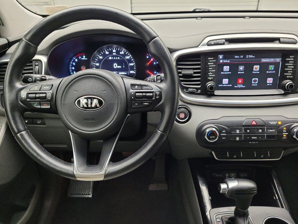 Used 2017 Kia Sorento SX AWD/4WD image 22