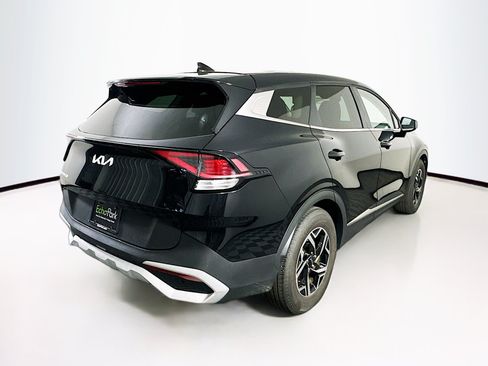 Used 2025 Kia Sportage LX FWD image 9