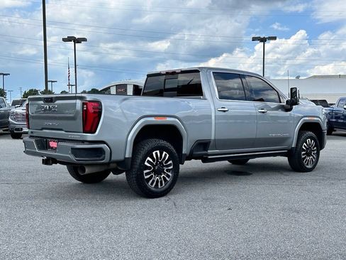 Certified 2024 GMC Sierra 2500 Denali Ultimate w/ Snow Plow Prep/Camper Package AWD/4WD image 11