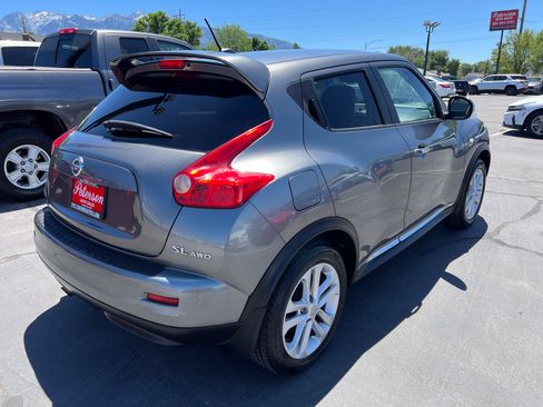 Used 2011 Nissan Juke SL w/ Chrome Pkg AWD/4WD image 7