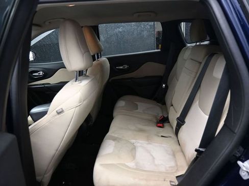 Used 2015 Jeep Cherokee Sport w/ Trailer Tow Group image 29