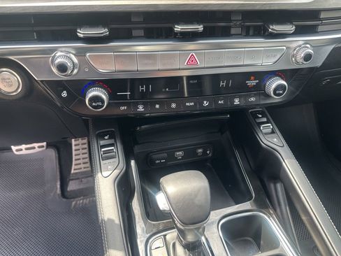 Used 2024 Kia Telluride SX Prestige X-Line AWD/4WD image 18