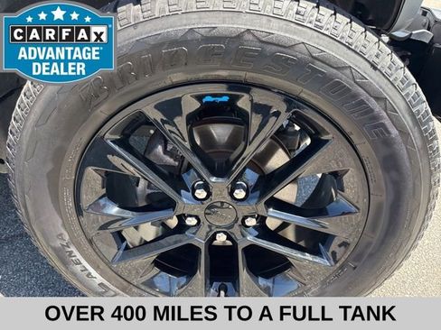 Used 2023 Jeep Wrangler Unlimited Sahara AWD/4WD image 16