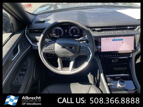 New 2026 Jeep Grand Cherokee Limited Reserve AWD/4WD image 20