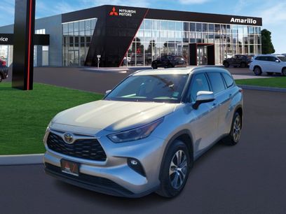 Used 2021 Toyota Highlander XLE