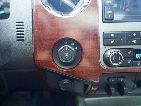 Used 2012 Ford F250 King Ranch w/ King Ranch w/Chrome Pkg AWD/4WD image 26