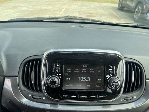 Used 2017 FIAT 500 Pop image 11