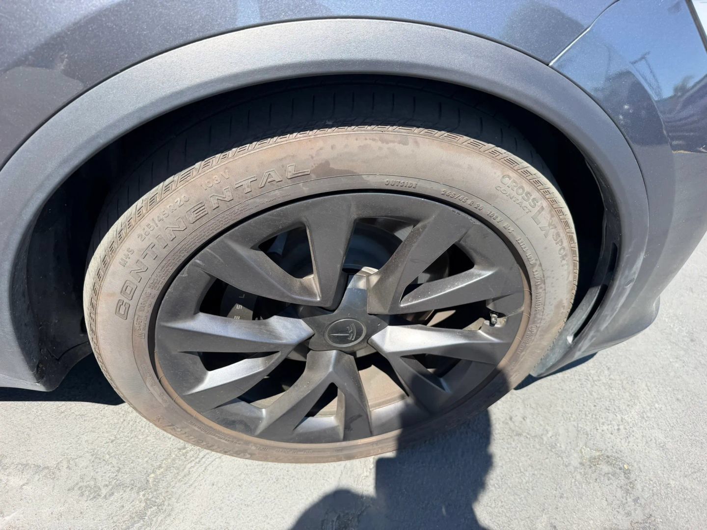 Used 2022 Tesla Model X AWD/4WD image 30