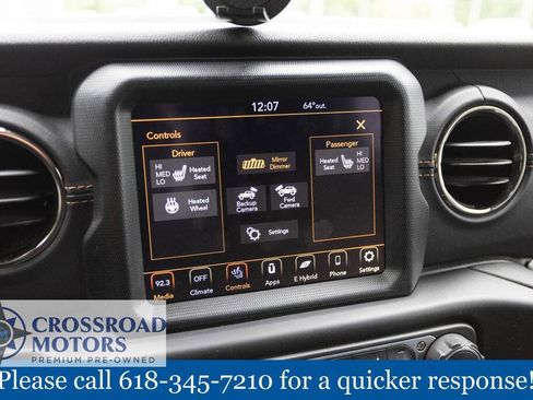 Used 2021 Jeep Wrangler Unlimited Sahara AWD/4WD image 40