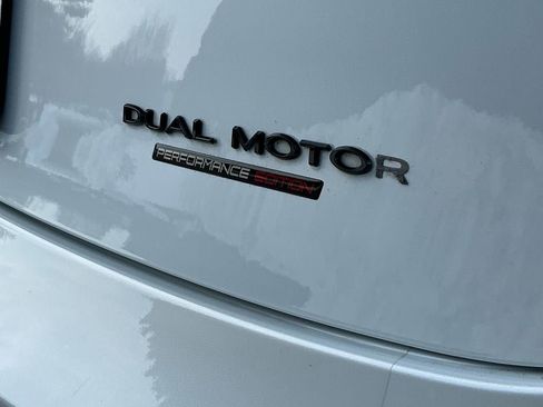 Used 2021 Tesla Model 3 Performance image 23