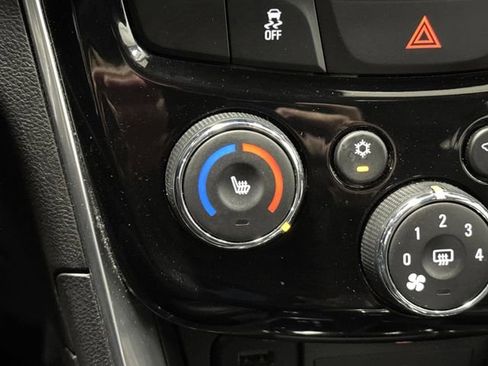 Used 2020 Chevrolet Trax Premier image 8