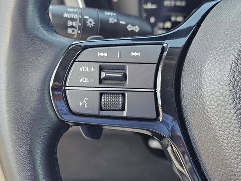 Certified 2024 Honda Pilot Elite image 22