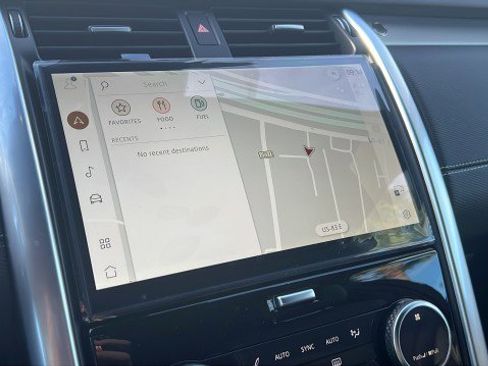 New 2026 Land Rover Discovery Limited Edition image 24