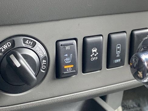 Used 2017 Nissan Frontier SV w/ SV Value Truck Package image 7